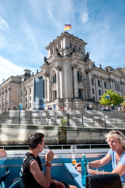 Berlin: 3.25-Hour Spree & Landwehrkanal Boat Tour - Tour Details