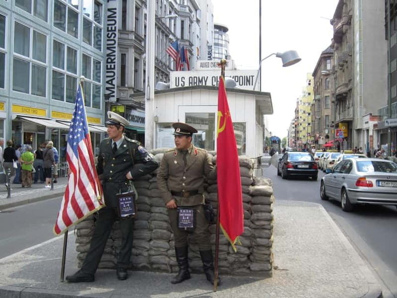 Berlin: 3-hour Driving Highlights Tour - Who This Tour Is Perfect For