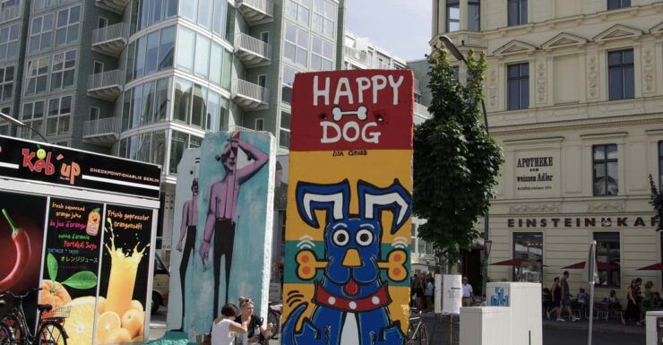Berlin: 5-Hour Tour of Berlin History by VW Bus - Key Points