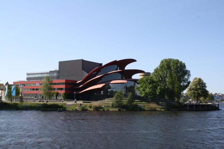Berlin: 7 Hour Sightseeing Havel Cruise to Potsdam - Key Points