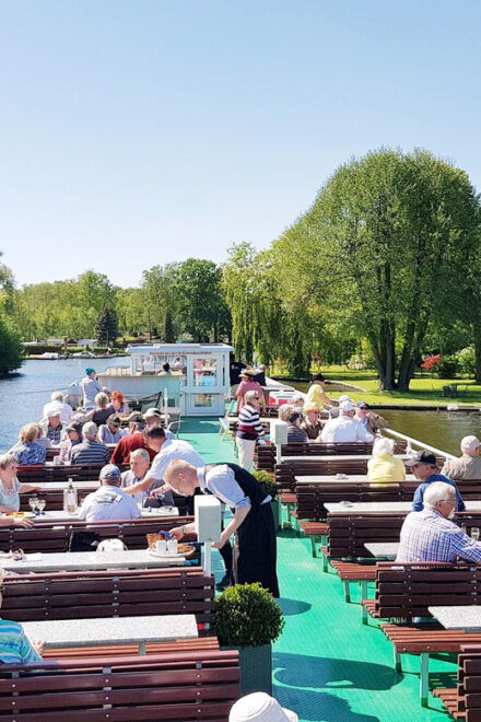 Berlin: 7 Hour Sightseeing Havel Cruise to Potsdam - Important Customer Details