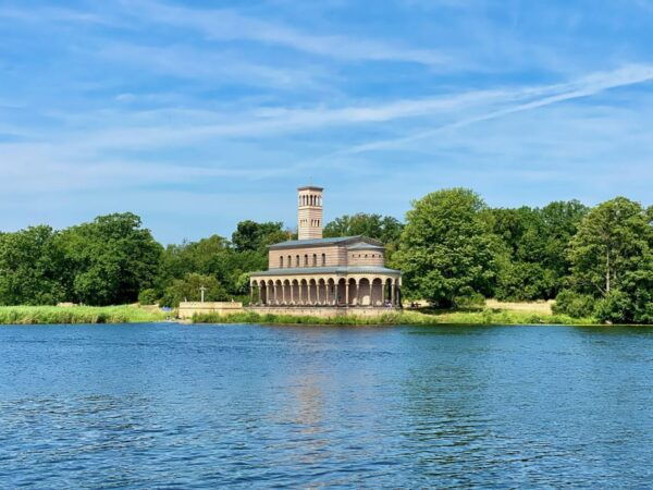 Berlin: 7 Hour Sightseeing Havel Cruise to Potsdam - Scenic Sights Along the Route