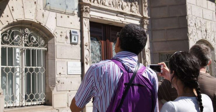 Berlin and National Socialism. Group Tour in Spanish - Experience Highlights and Itinerary