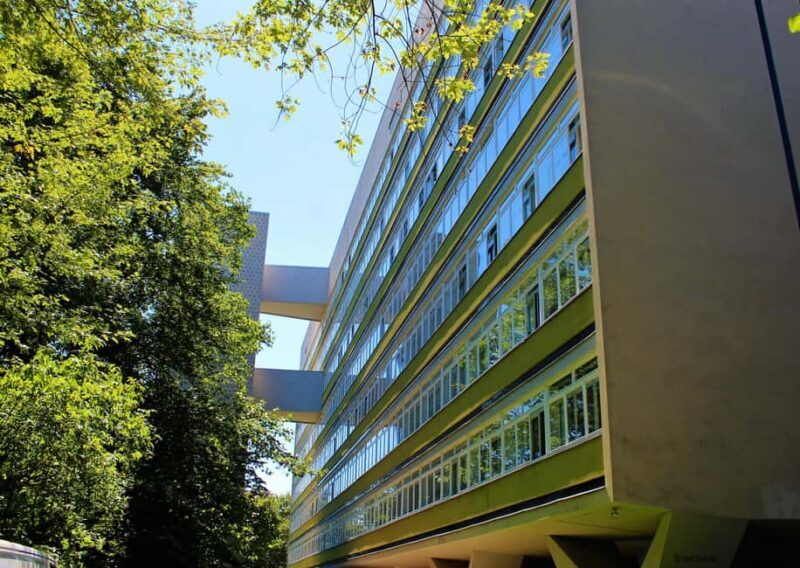 Berlin: Architectural tour through the Hansaviertel - Why this Tour is Worth Considering