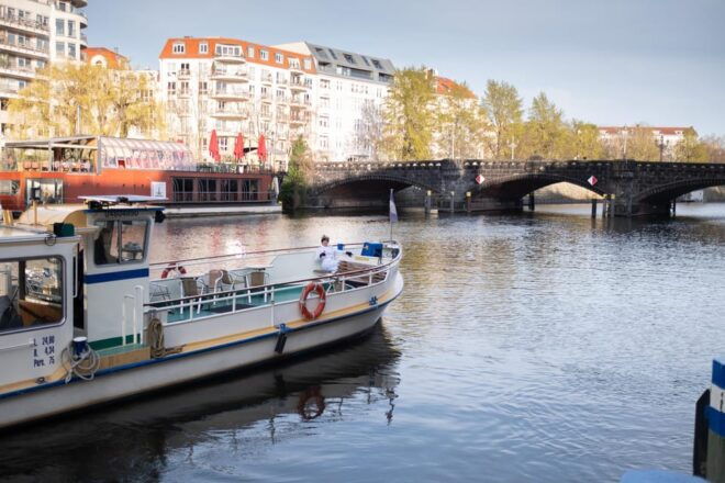 Berlin: Audrey Ahoi! Spree Cruise With Drag Queen - Participant Guidelines