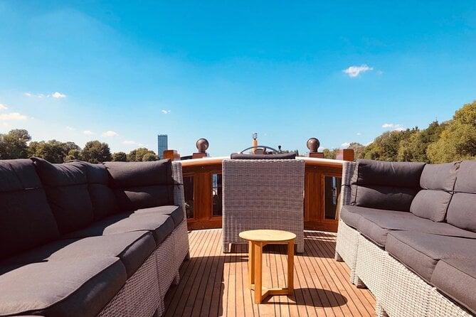 Berlin Boat Sightseeing Tour on Electrified Vintage Yacht - Boat Sightseeing Tour Overview