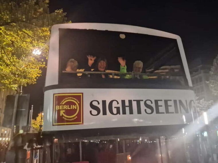 Berlin: Bus Tour by Night with Live Commentary - Who Should Book This Tour?