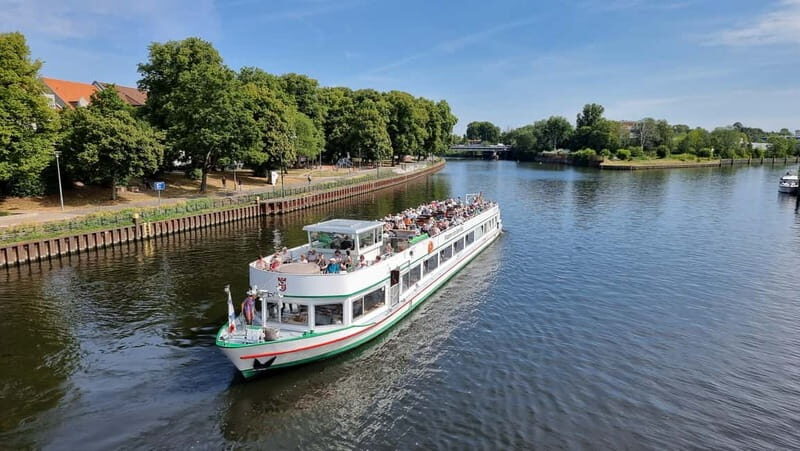 Berlin: Castles tour on the Havel - Discover Berlin’s Castles from the Water: A Detailed Review of the Havel Boat Tour