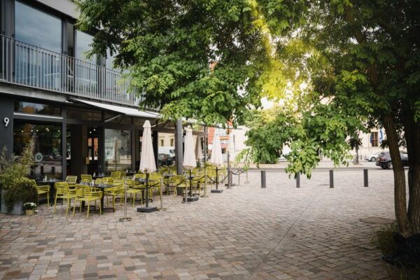 Berlin: Champagne Fine Dining Breakfast in Kreuzberg - Related Experiences and Recommendations