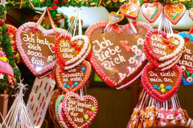 Berlin Christmas Magic: Enchanting Holiday Tour & Traditions - Gothic Allure at Friedrichswerdersche Kirche