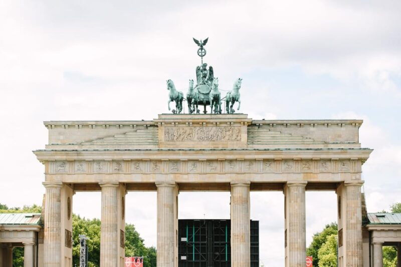 Berlin City Bike Tour with Beer Garden Stop - Good To Know