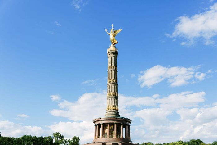 Berlin City Bike Tour with Beer Garden Stop - In The Sum Up