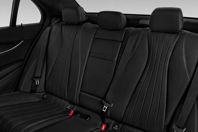 Berlin City Departure Private Transfer to Berlin Train Station in Business Car - Additional Information