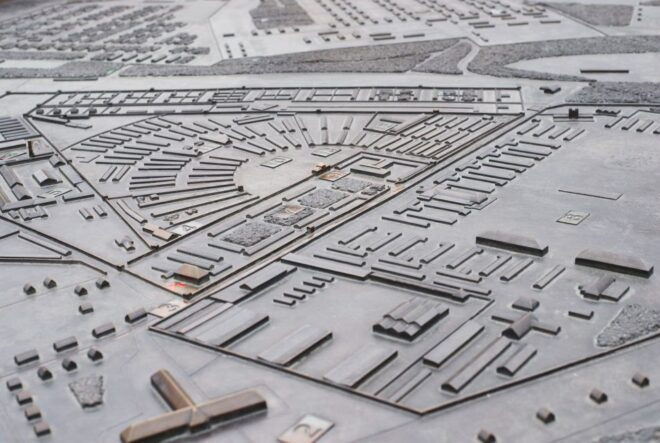 Berlin: City Highlights and Sachsenhausen Camp Private Tour - Multilingual Tour Guide