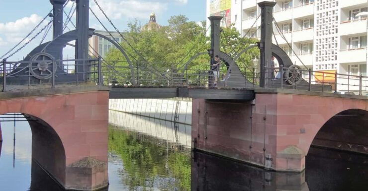 Berlin: City of Bridges Self-guided Walking Tour - Key Points