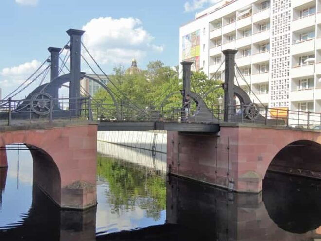 Berlin: City of Bridges Self-guided Walking Tour - Highlights and Attractions