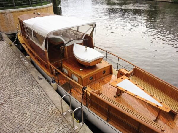 Berlin: City of Bridges Self-guided Walking Tour - Tour Preparation