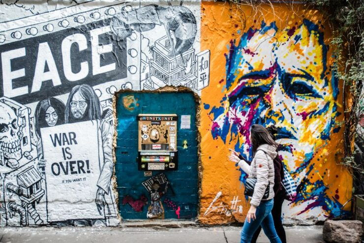 Berlin: City on a Budget Walking Tour With Local - Customized Experience