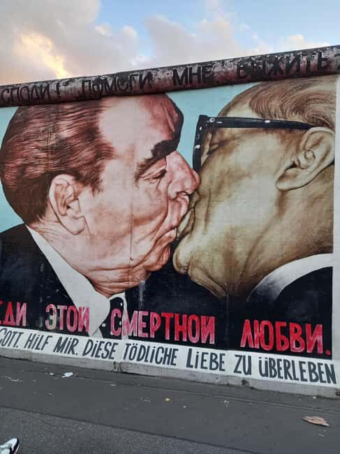 Berlin City Walking tour With Guide - Good To Know