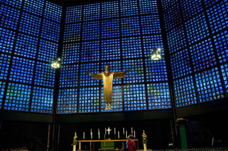 Berlin City West: Smartphone Scavenger Hunt Sightseeing Tour - Booking Details and Flexibility