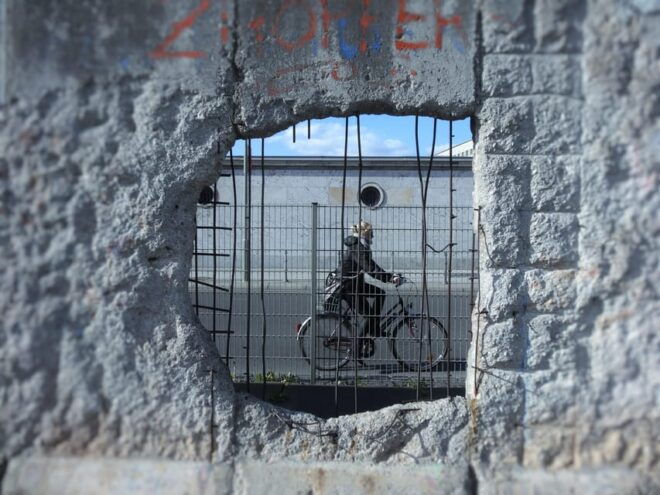 Berlin: Cold War History and Berlin Wall Guided Walking Tour - Customer Reviews