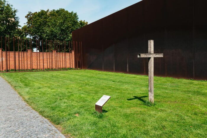 Berlin: Cold War Walking Tour on Berlin Wall Route - FAQ