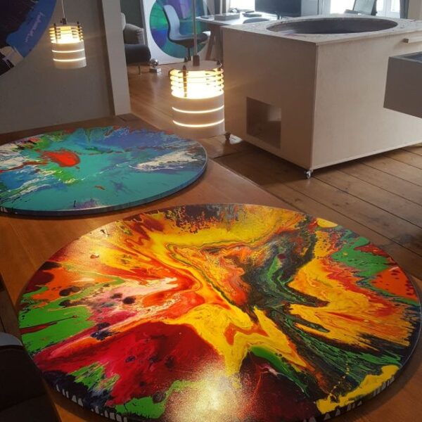 Berlin: Create Your Own Spin Painting at Jans Echternacht - Common Questions