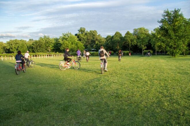 Berlin Day City Bike Tour - Similar Bike Tours in Berlin