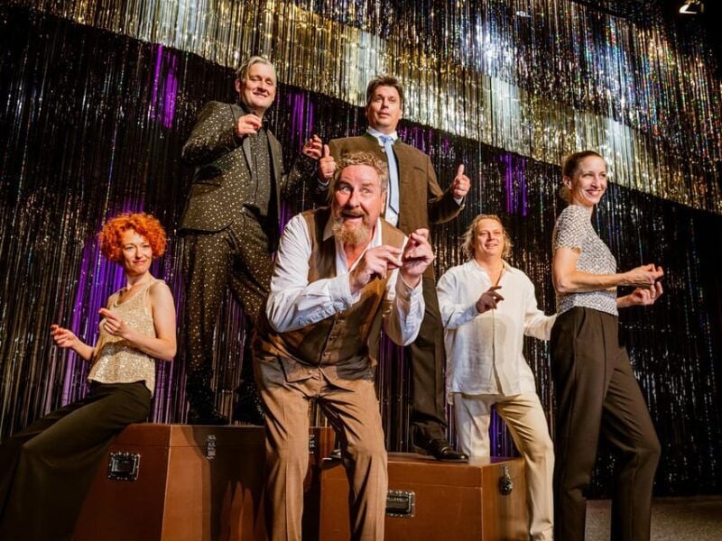 Berlin: DISTEL - The capital cabaret - What to Expect at DISTEL: The Ultimate Berlin Cabaret Experience