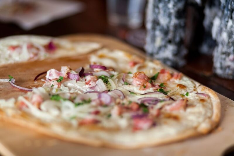 Berlin: Downtown Food Tour with 8 Authentic Local Tastings - Good To Know