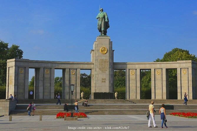Berlin During the Second World War: Private Half-Day Walking Tour - Booking Information
