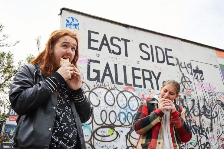 Berlin: East Berlin Food and History Walking Tour - Culinary Delights: Fusion of Turkish and German Flavors