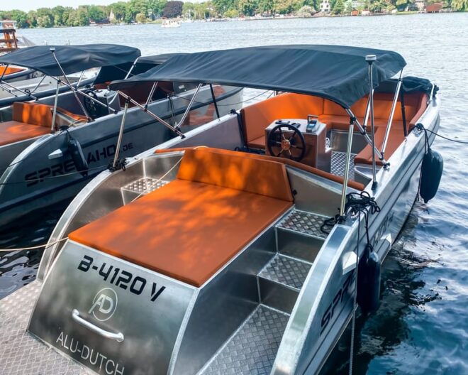 Berlin: Electric Boat Rental for Self-Driving 4 Hrs - Important Information