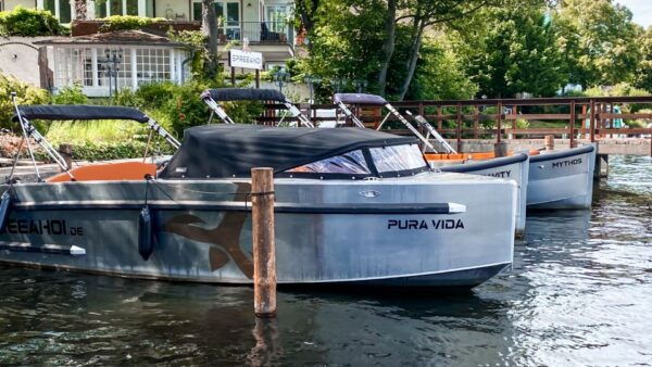 Berlin: Electric Boat Rental for Self-Driving - Directions