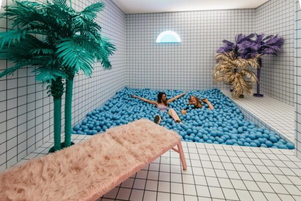 Berlin: Entry Ticket to the Studio of Wonders - Fun Experiences in the Area