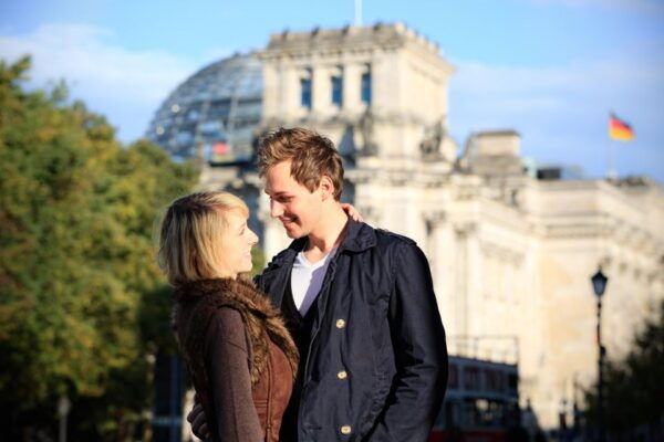 Berlin Essentials: Private Photoshoot at Berlin's Top Sites - Access to Your Own Online Gallery