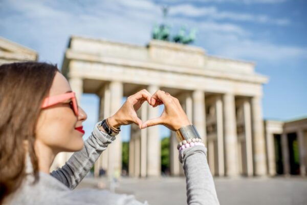 Berlin Essentials: Private Photoshoot at Berlin's Top Sites - Common Questions