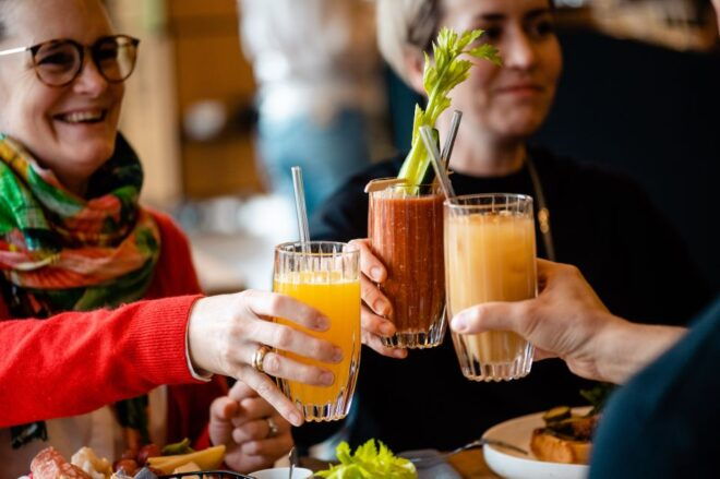 Berlin: Fine Dining Breakfast With Champagne in Schoneberg - Full Description