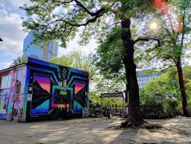 Berlin Friedrichshain: Urban Walk of Grit and Gentrification - How the Experience Adds Value