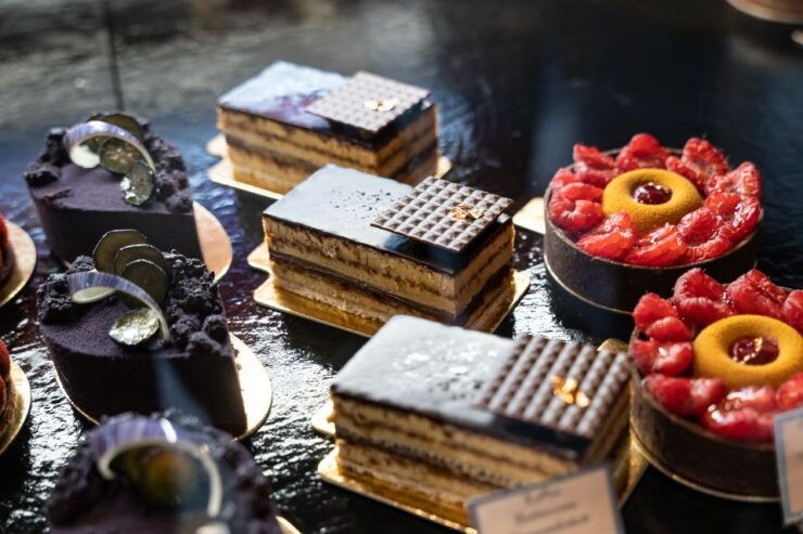 Berlin: Gourmet Food & Cultural Walking Tour - Experience Highlights