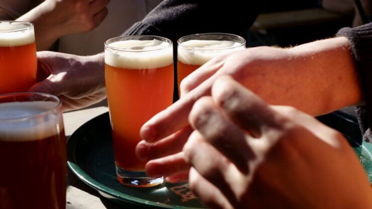 Berlin: Guided Craft Beer & Cultural Tour With Snacks - Experience Highlights