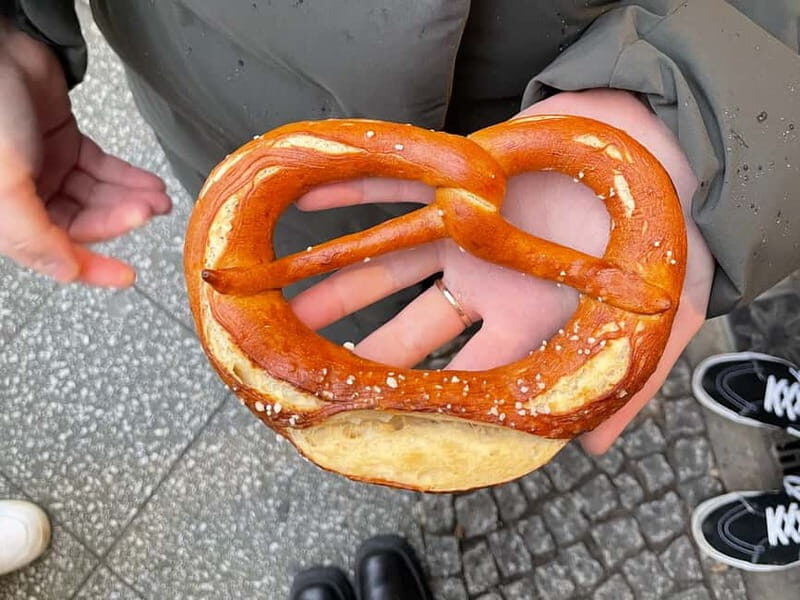 Berlin: Guided Street Food Tour with Tastings - Good To Know