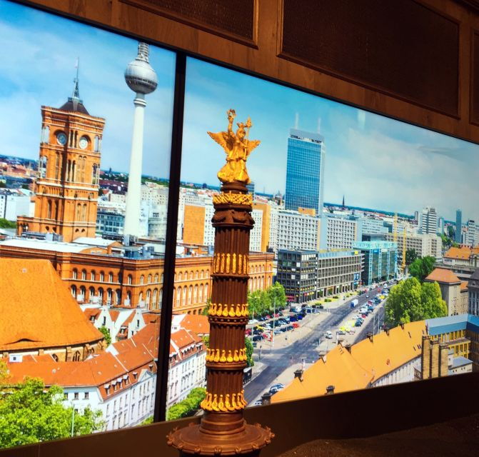 Berlin: Guided Walking Tour of the Old Town - Full Description of the Tour