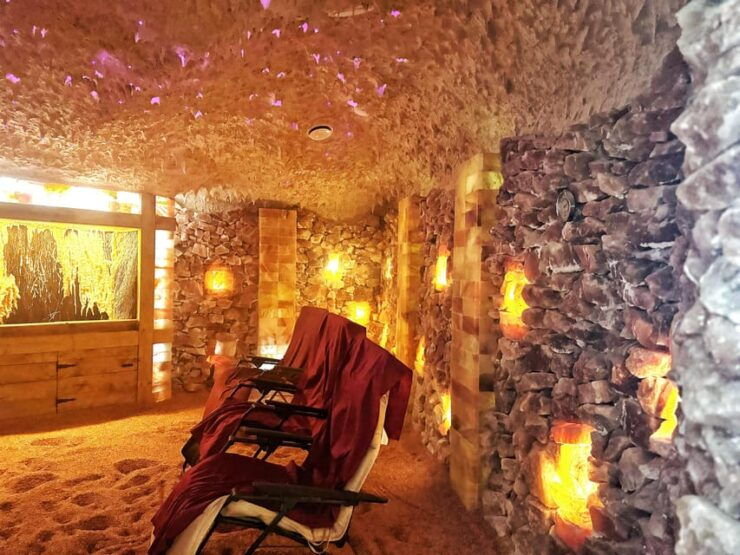 Berlin: Healing and Relaxing Salt Cave - Key Points