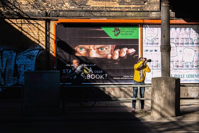 Berlin Hidden Gems PhotoWalk Tour - Berliner Street Arts - Overlooked Hidden Gems