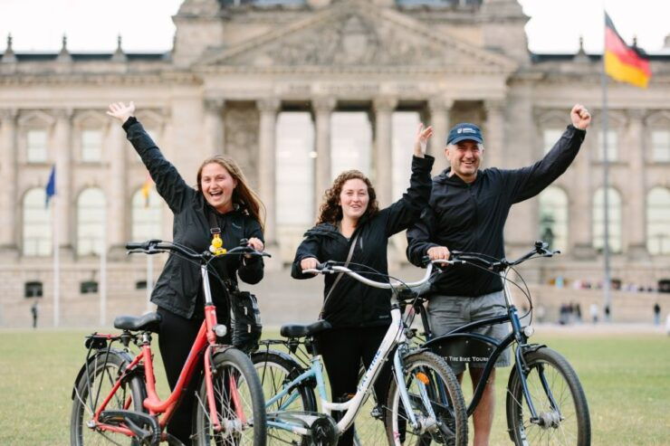 Berlin Highlights: 3-Hour Bike Tour - Highlights of the Bike Tour