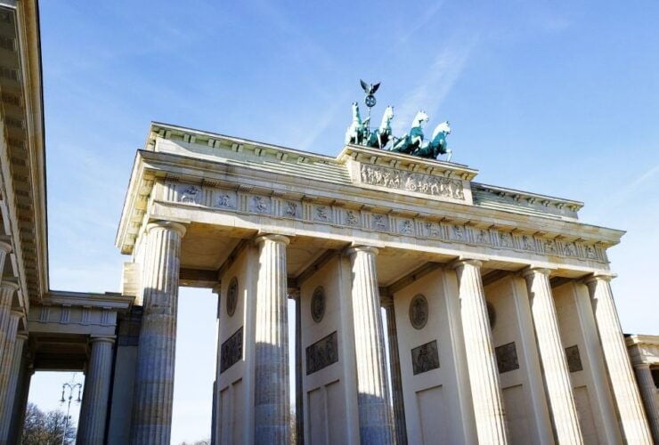 Berlin: Highlights of the City Private Bus Tour - Historical Landmarks and Sights