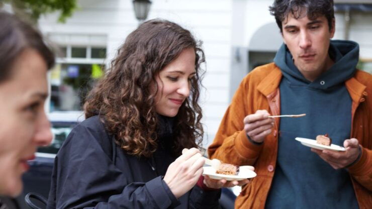 Berlin: Hip&Historic Neukölln Self-guided Neighbourhood Walk - Experience and Exploration