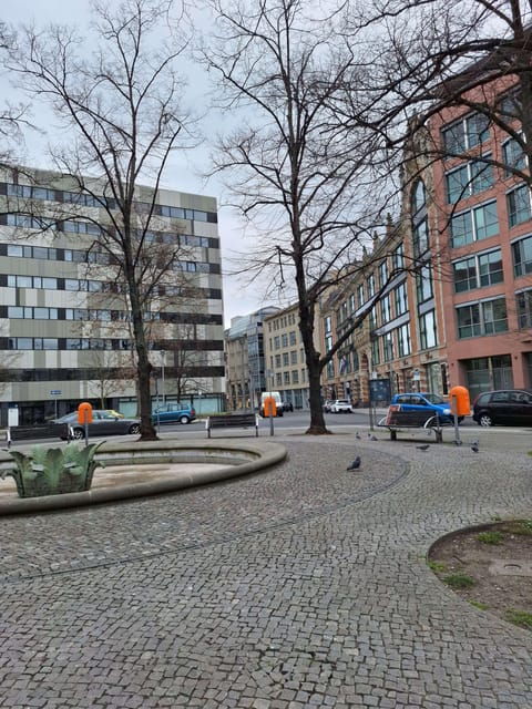 Berlin: Historic Jewish walking tour through the city center - A Deep Dive into the Tour Experience