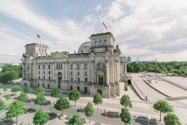 Berlin: Historical Self-Guided Tour of the City in One Walk - Exploring the Citys History